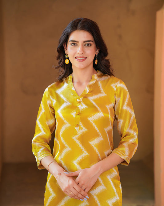Mustard and White Zigzag Kurta Set (Muslin)